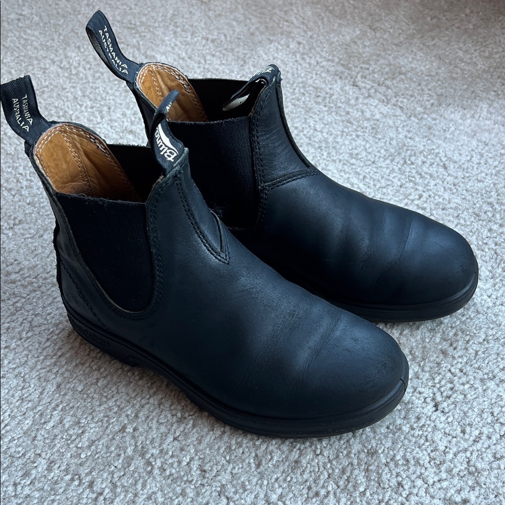 US size 6 women AU size 3 Black 558 Blundstone.